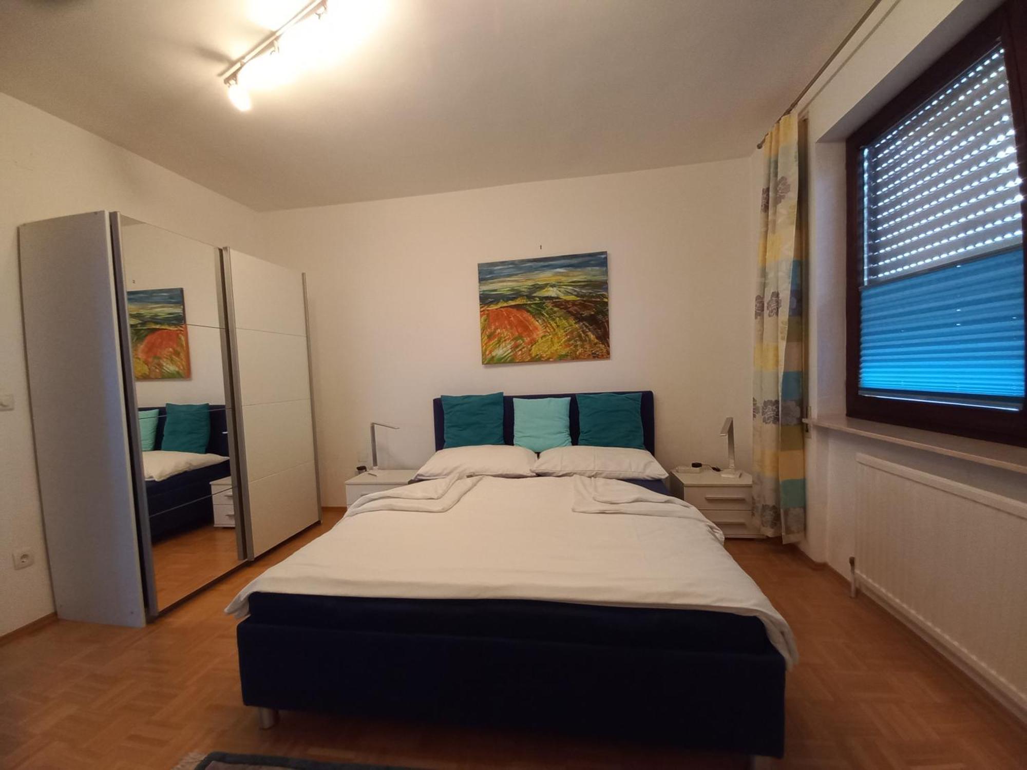 Appartment Cerny ไอเซนชตัดท์ ภายนอก รูปภาพ